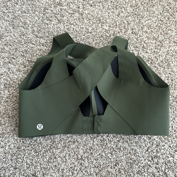 Lululemon Enlite Bra - Picture 3 of 7